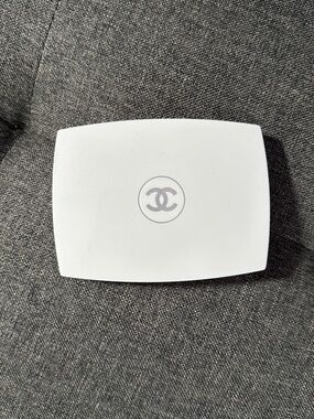 Chanel Le Blanc Light Mastering Whitening Compact Foundation (RARE 2015 ASIA)